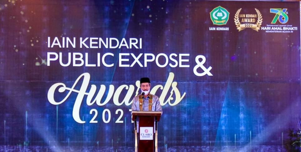 Bupati Konkep Terima Penghargaan sebagai Kepala Daerah Berdedikasi pada Pendidikan Masyarakat