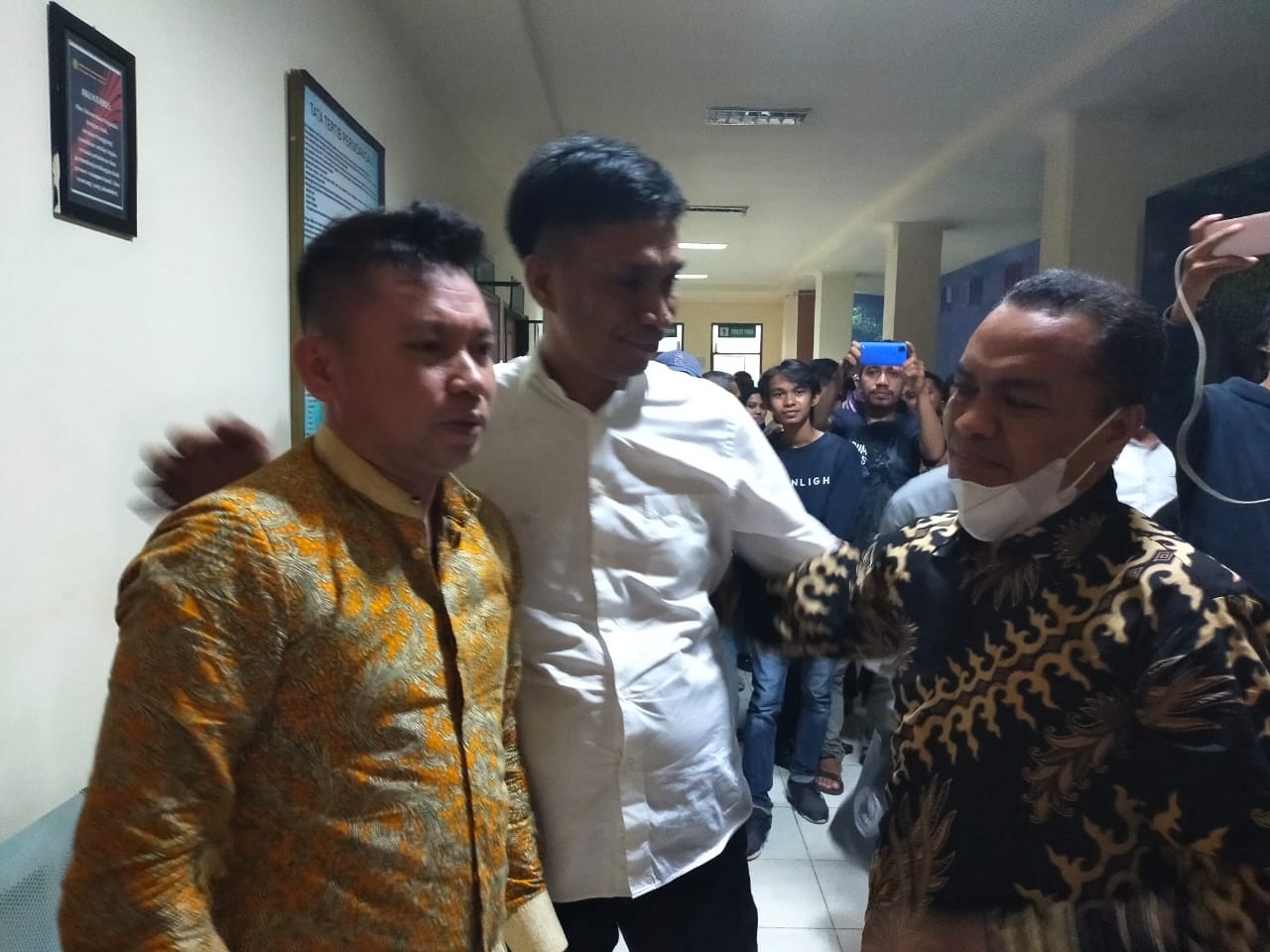 Terdakwa Kasus Korupsi Izin Tambang PT Toshida, Yusmin dan Dua Orang Lainnya Divonis Bebas