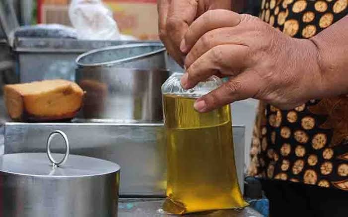 PKK Konkep Siap Pasarkan Minyak Goreng Lokal Wawonii