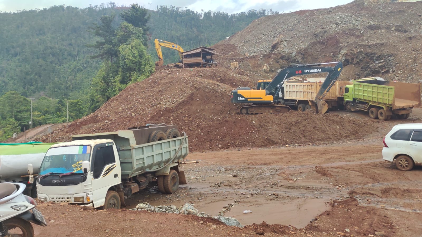 PT BNN Halangi Wartawan Liput Sidak DLH Konut di Lokasi Tambangnya