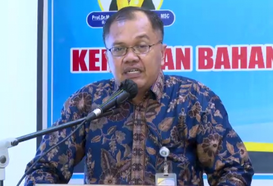 FEB UHO Gelar Webinar Nasional Kenaikan Harga BBM dan Pemulihan Ekonomi Daerah