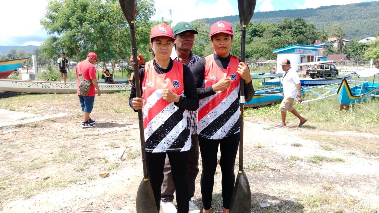 Pasangan Winda-Nur Aisyari Berhasil Bawa MubarJuara 3 Dayung Kelas 500 Meter di Porprov Sultra