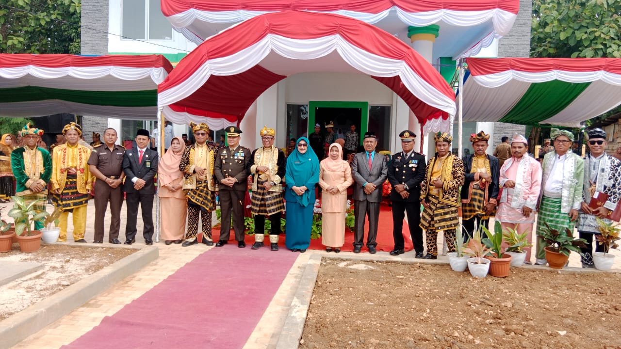 Pj Bupati Muna Barat Hadiri Peringati Hari Amal Bakti ke-77 Kemenag