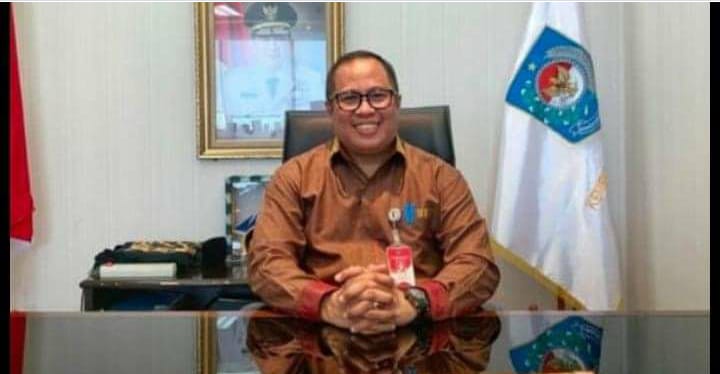 Pj Bupati Muna Barat Dianugerahi Pengharagaan atas Kinerja Pelayanan Publik