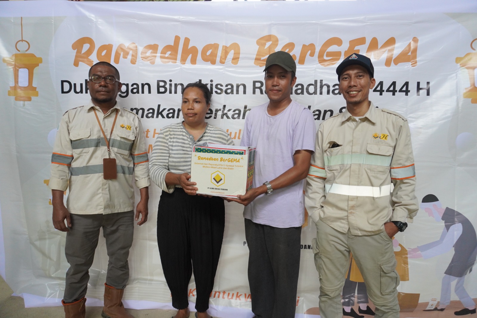 PT GKP Bagikan Ribuan Bingkisan Kepada Masyarakat Lingkar Tambang di 14 Desa