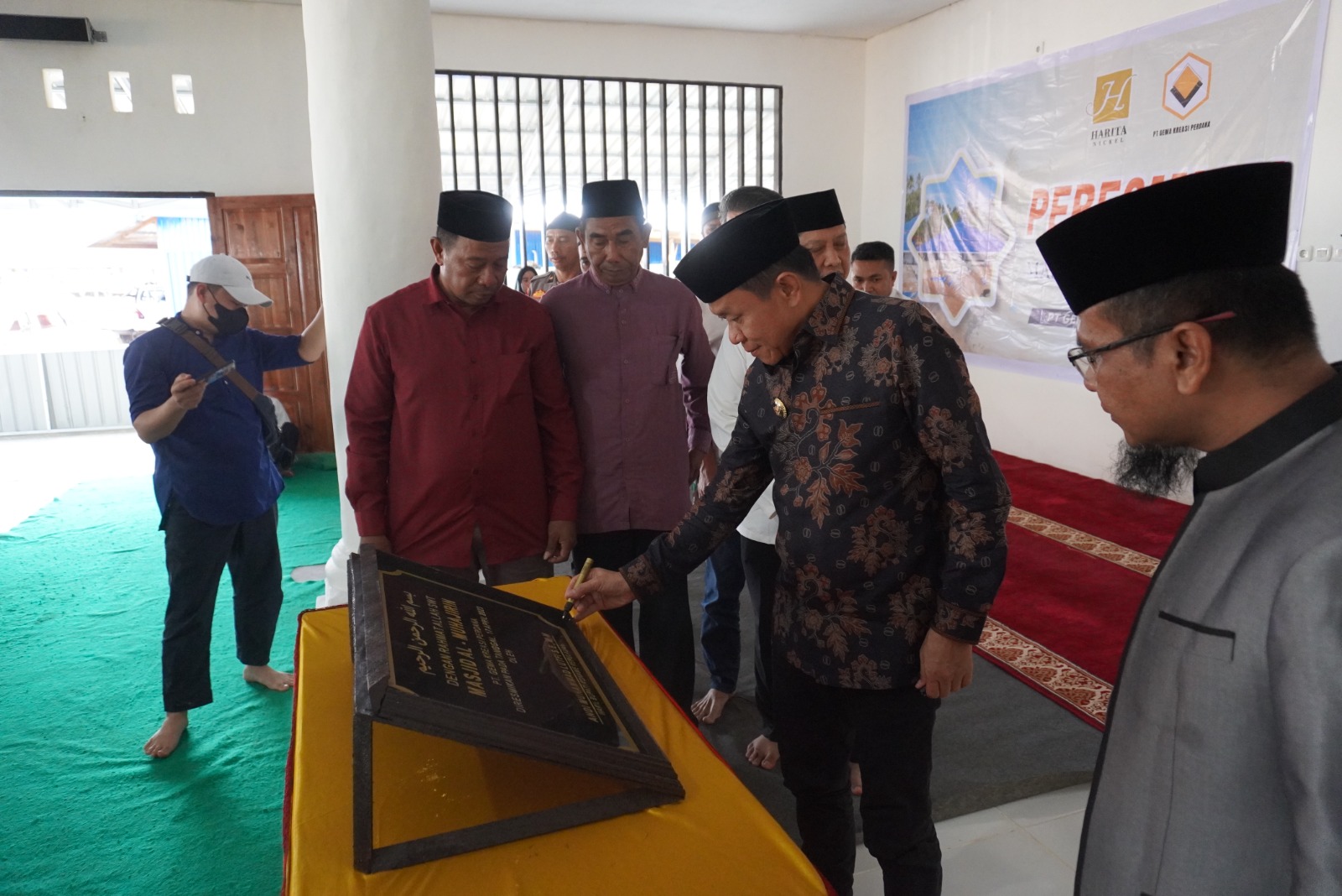 Wakil Bupati Konkep Resmikan Masjid PT GKP